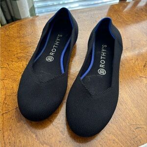 Black Rothy Flats Size 9